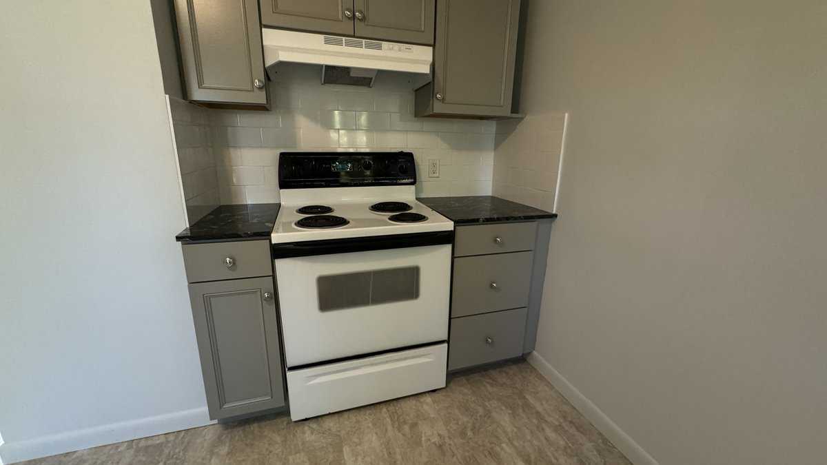 Building Photo - 32 Gaston St