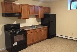 Building Photo - 9 Ruggles St