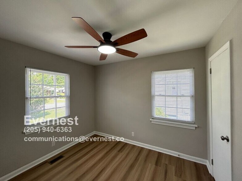 Building Photo - 1345 Mims St SW