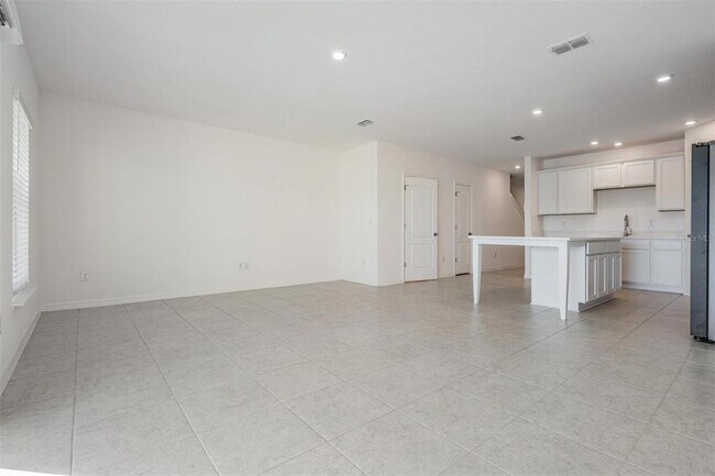 Building Photo - 32096 Pond Apple Bnd