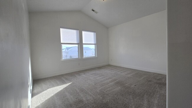 Building Photo - 12977 S Oberon Ln