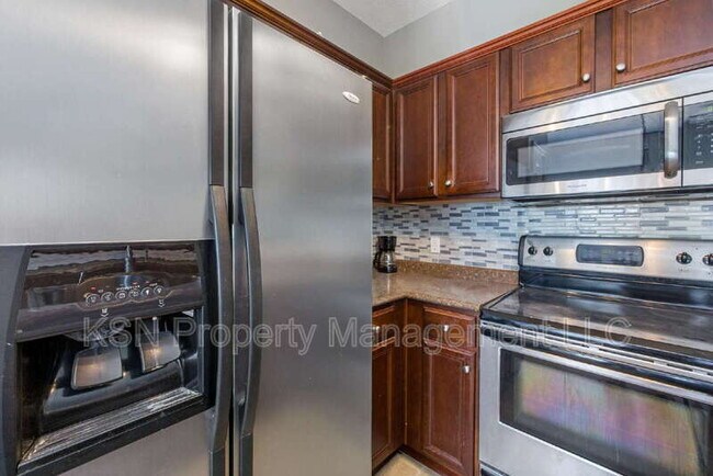 Building Photo - 13 Orchid Ln