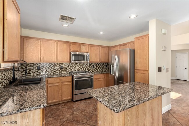 Building Photo - 5286 Soledad Summit Ave