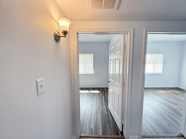 Building Photo - Stylish 3-Bedroom, No-Carpet Living with Flexible Move-In Terms in Princeton, TX