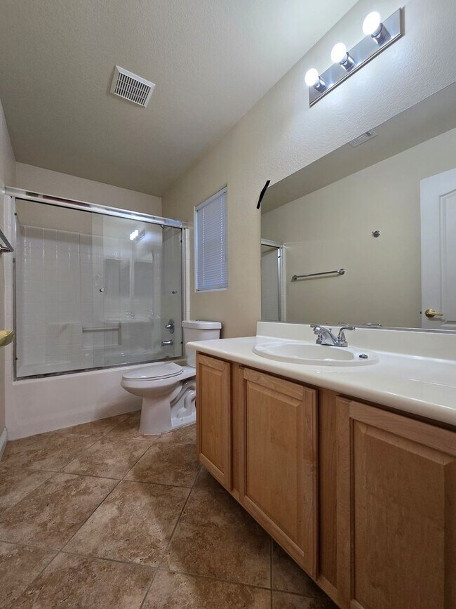 Building Photo - A Fabulous 3 Bedroom, 2.5 Bathroom, 2 Car Garage Townhome in NW Las Vegas