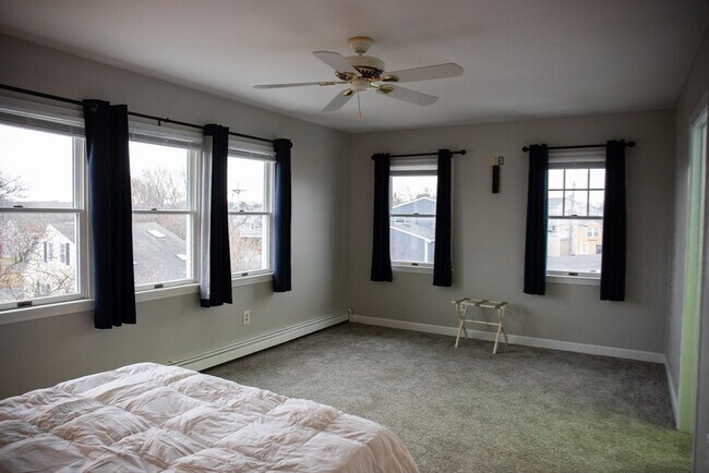 Building Photo - 23 Gunrock Ave