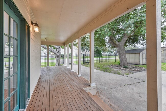 Building Photo - 7740 Camwood St