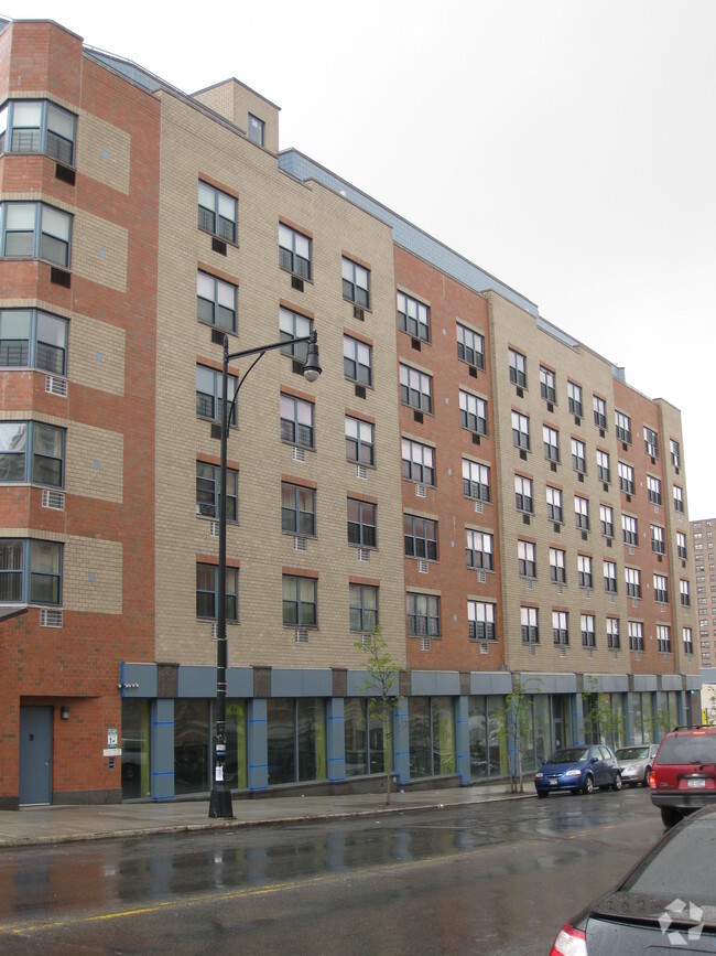 Building Photo - Bushwick Gardens