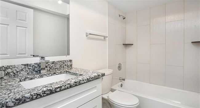 Building Photo - 17020 Golfside Cir
