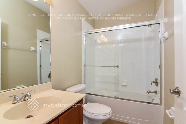 Building Photo - 210 Westchester Hills Ln