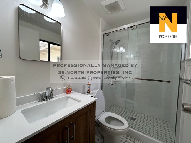 Building Photo - Charming 3 Bed/2 Bath Home with Bonus Room...