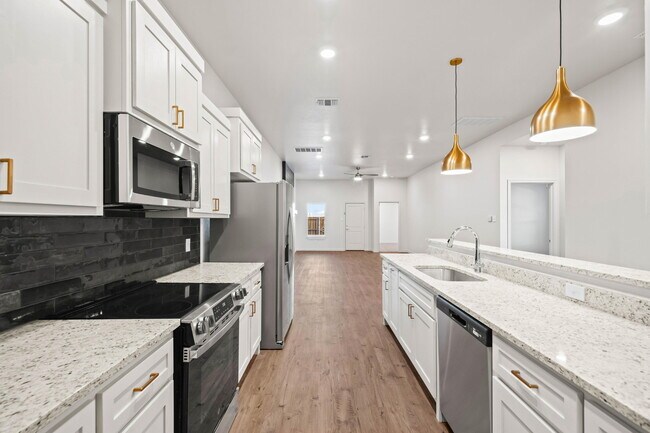 Building Photo - 7014 40th St