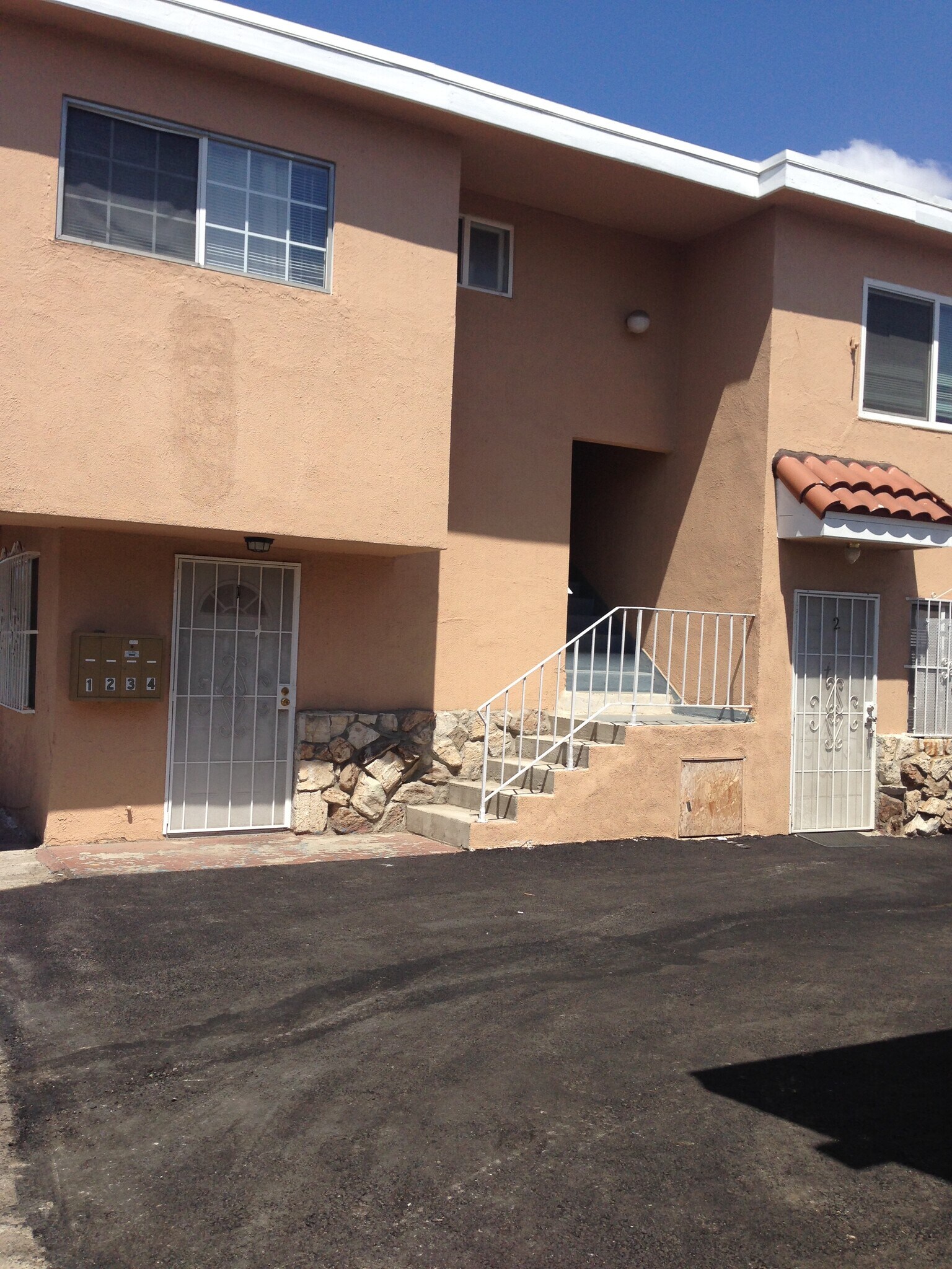 Building Photo - 2137 7th Ave