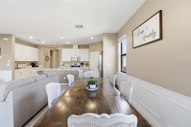 Building Photo - 15169 Serene Shrs Lp