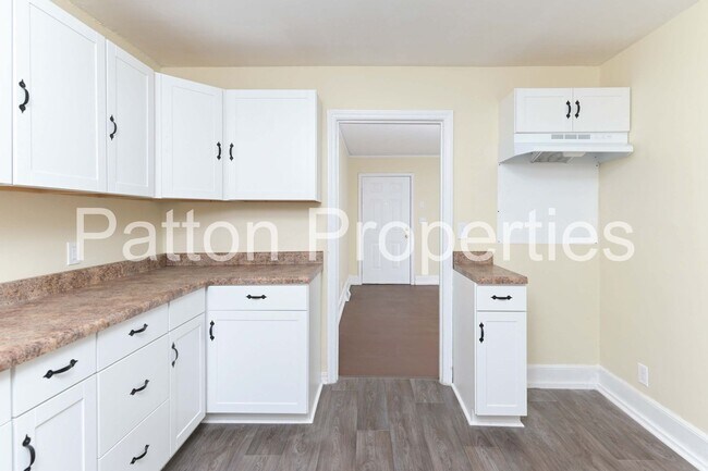 Building Photo - Roosevelt Village Vicinity / Broad River H...