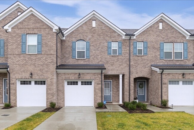 Building Photo - 529 Medwyk Dr