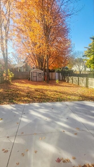 Building Photo - 9 Heights Rd NE