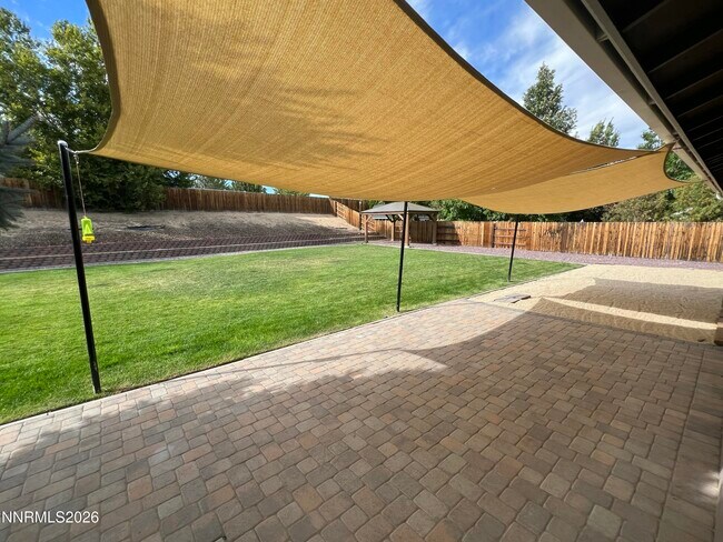 Building Photo - 2175 Albatross Way