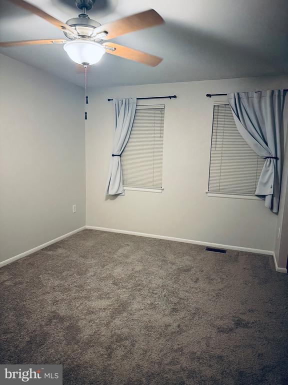 Building Photo - 15839 Millbrook Ln