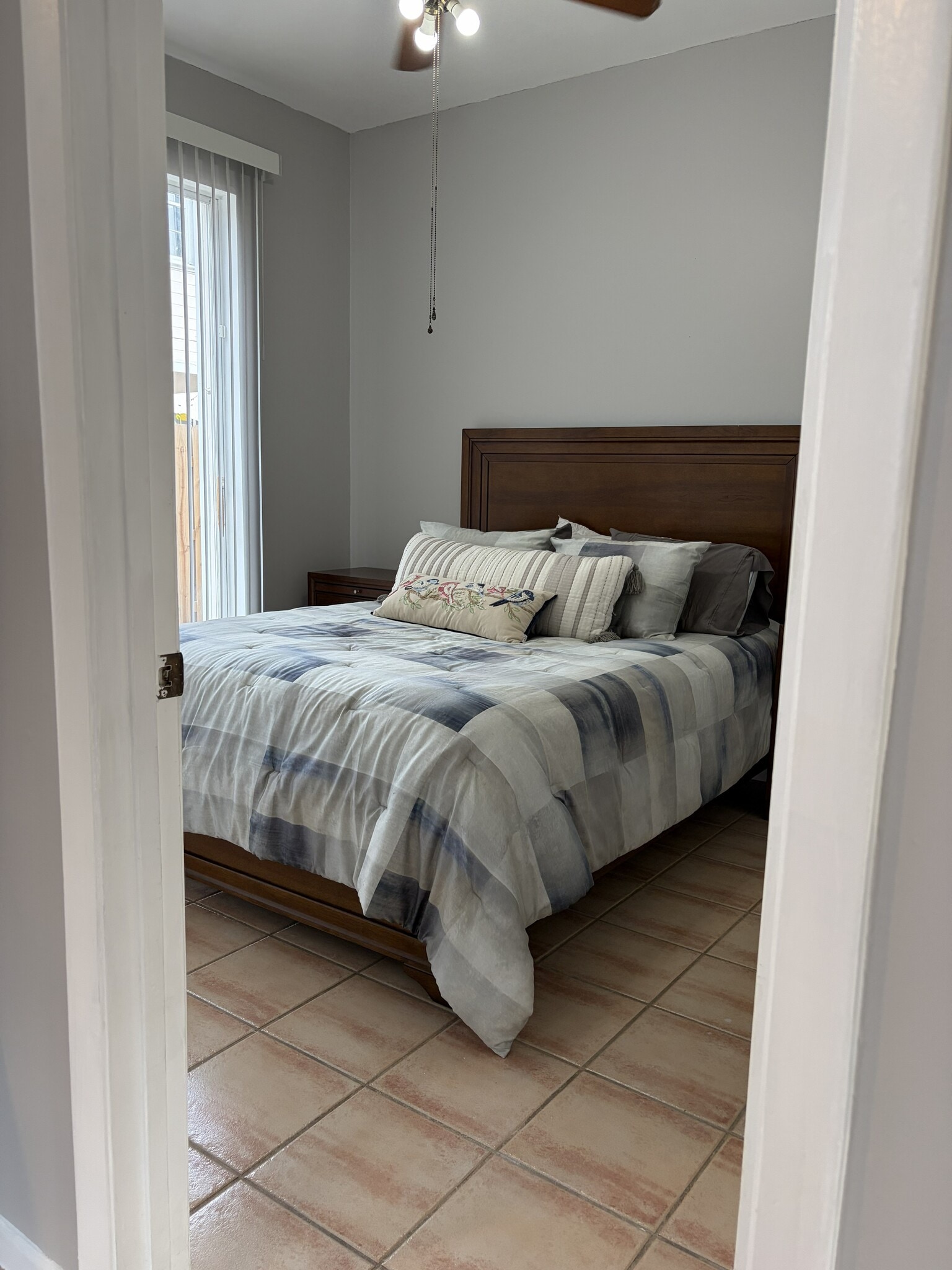 Building Photo - 14601 SW 122nd Pl