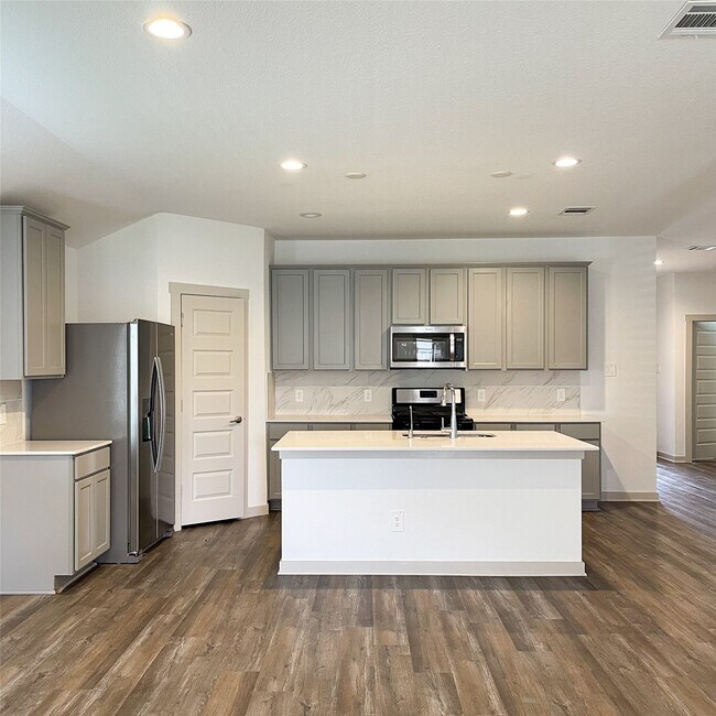 Building Photo - 6826 Halifax Harvest Ln