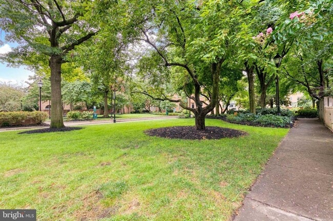 Building Photo - 2 Bed/2 Bath Patio Level Condo in Otterbei...