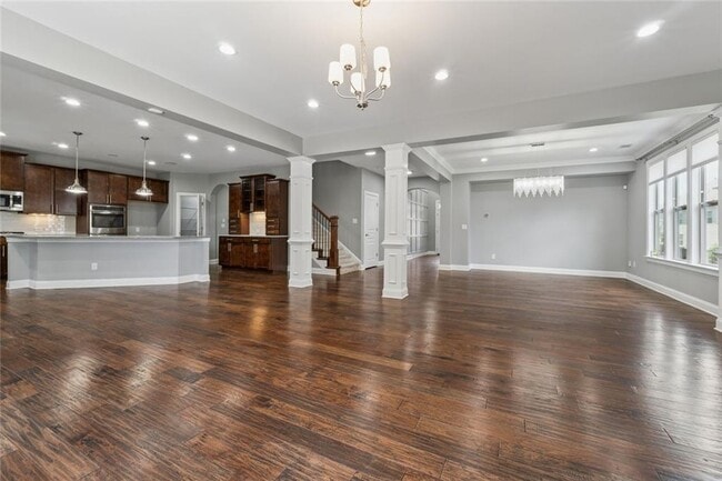 Building Photo - 655 Bell Creek Rd