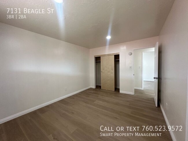 Building Photo - 7131 Beagle St