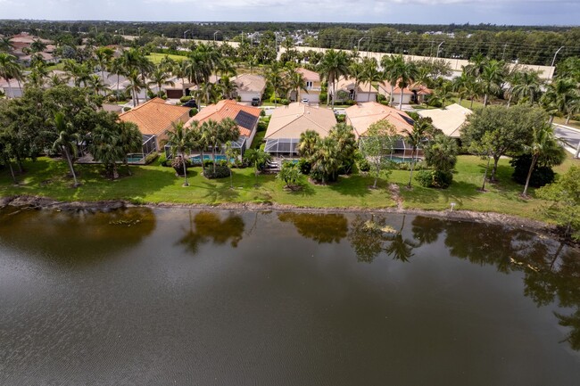 Building Photo - ** REFLECTION LAKES ** 4 BED / 2 BATH - POOL HOME - UNFURNISHED - ANNUAL RENTAL