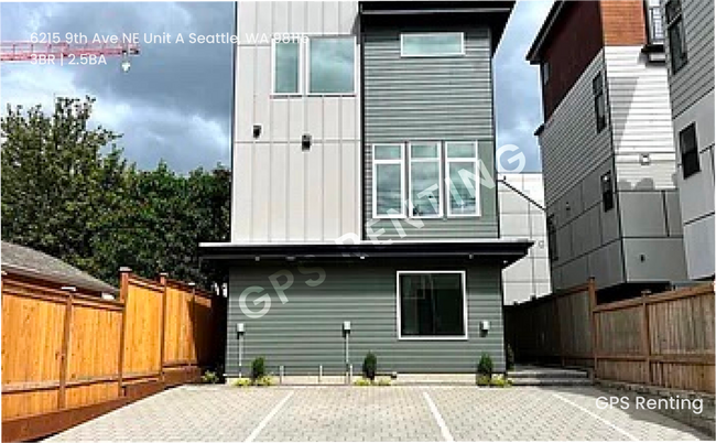 Building Photo - 6215 9th Ave NE
