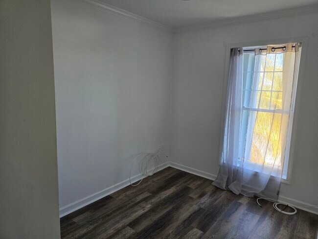 Building Photo - 374 73rd St #6