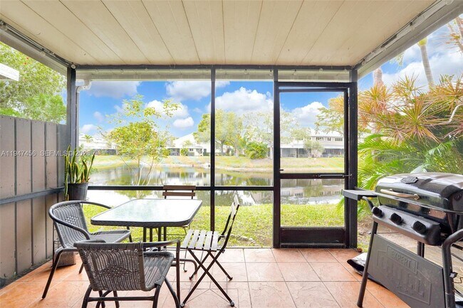 Building Photo - 2149 Discovery Cir W