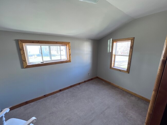 Bedroom 3 - 663 Summit St