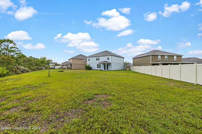 Building Photo - 4637 Amaca Bay Ln