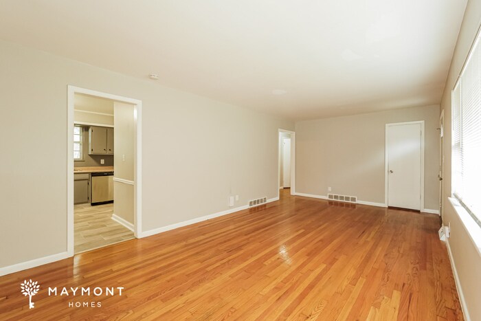 Building Photo - 4503 E 112 Terrace