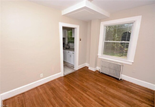 Building Photo - 5905 Hampton Blvd