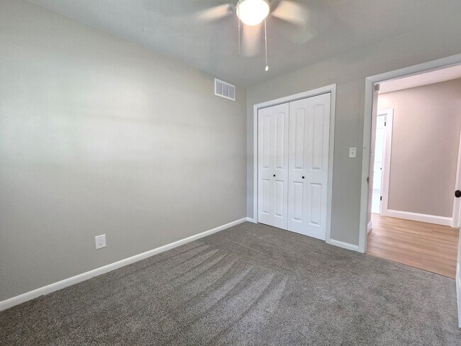Building Photo - 1208 Gettysberg