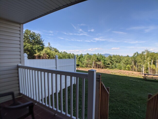 Building Photo - Cedar Lodge 106