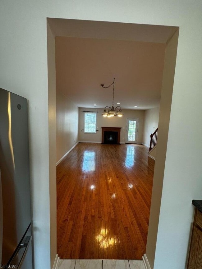 Building Photo - 533 Coventry Dr