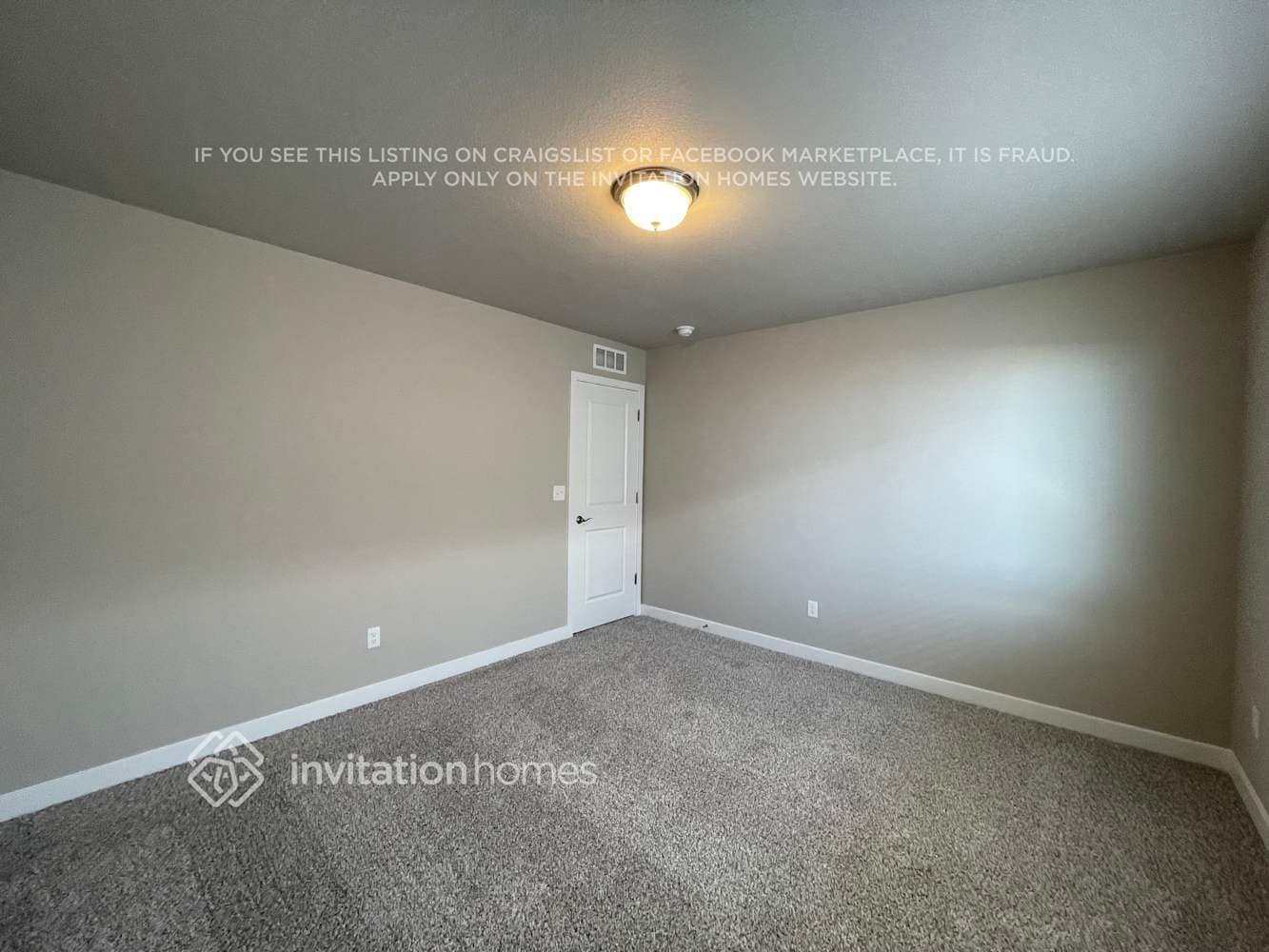 Building Photo - 13553 Arriba Dr