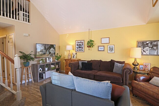 Building Photo - 2642 Fanto Ct