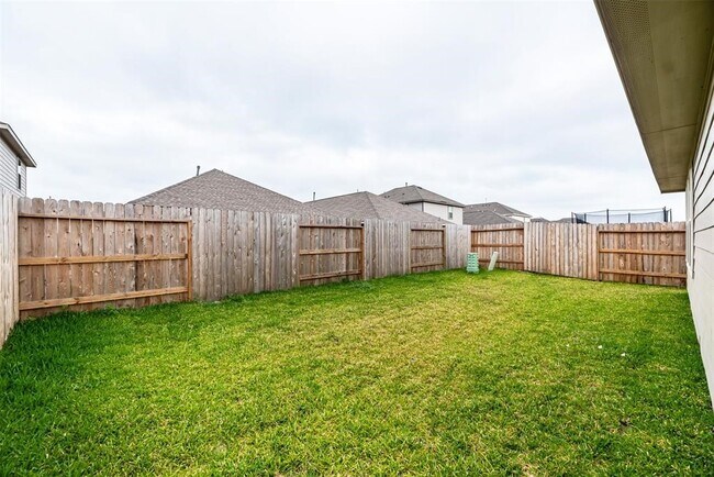 Building Photo - 18419 Cobalt Cove Ln