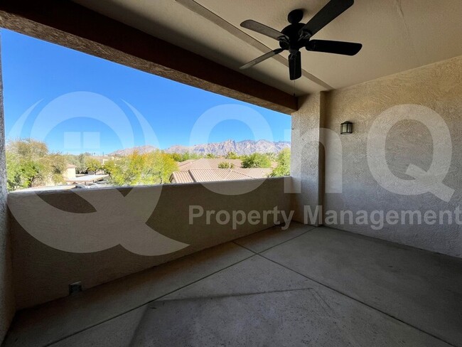 Building Photo - 2550 E River Rd