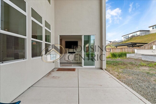 Building Photo - New Construction Executive Rental Home in ...