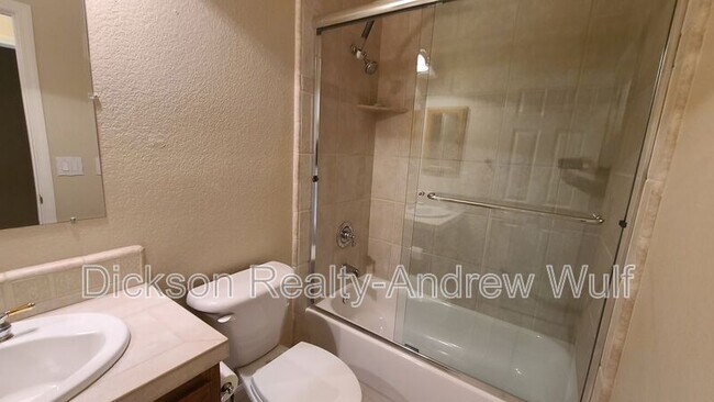 Building Photo - 7867 Morgan Pointe Cir