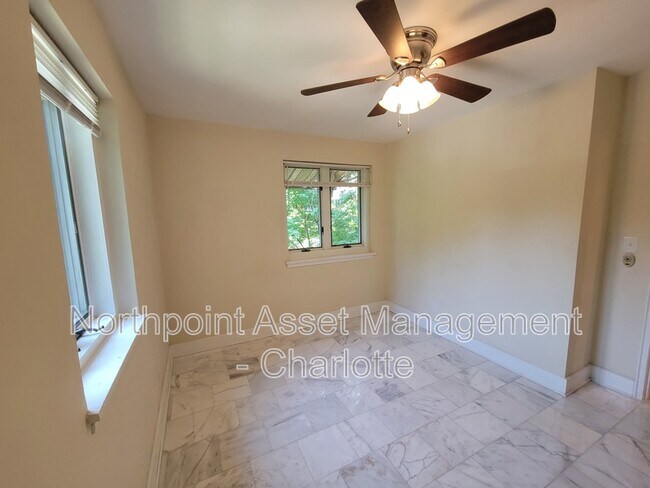 Building Photo - 207 N Dotger Ave