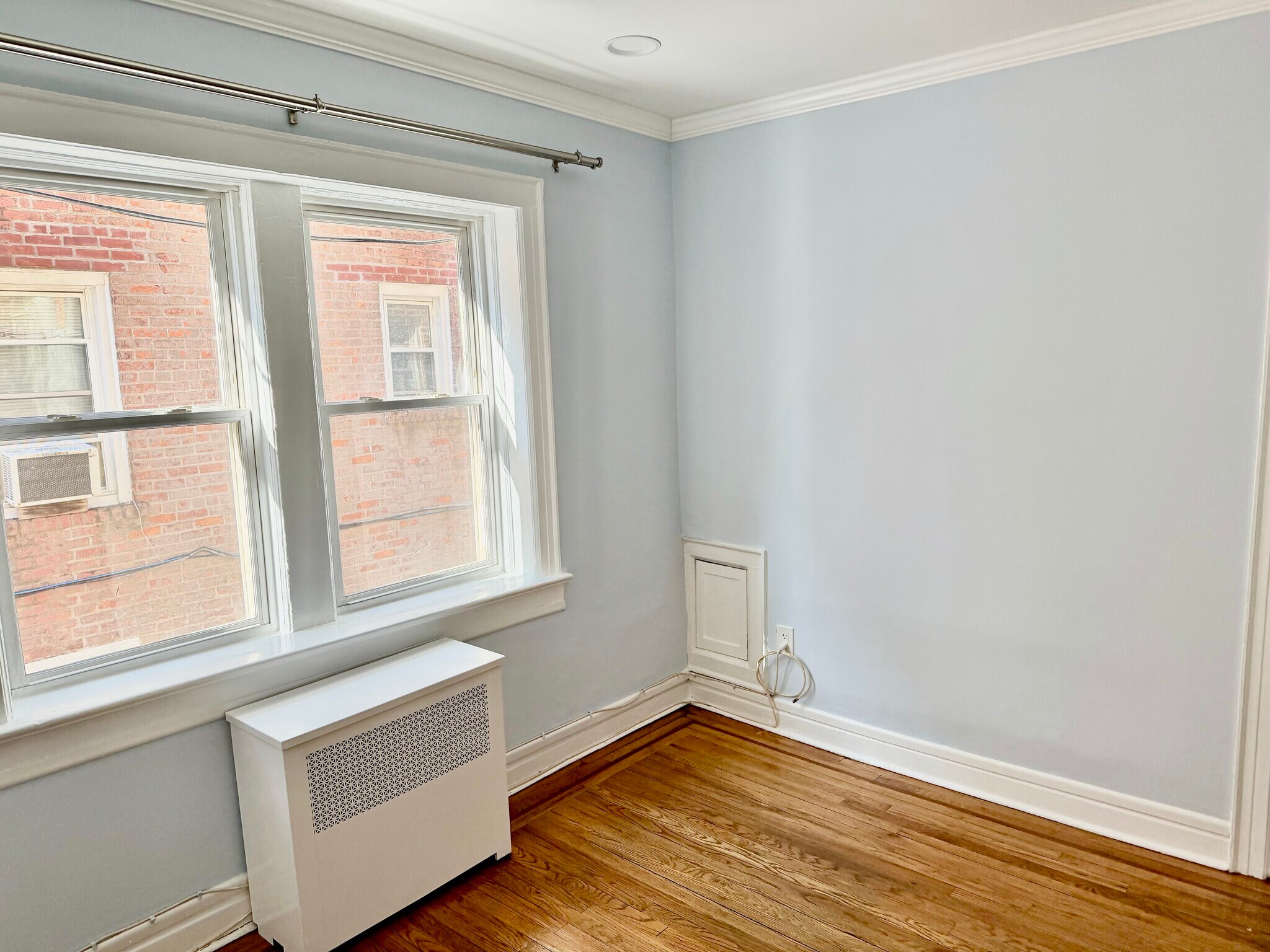 Building Photo - 66 Grant Ave