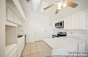 Building Photo - 7402 Corian Park Dr