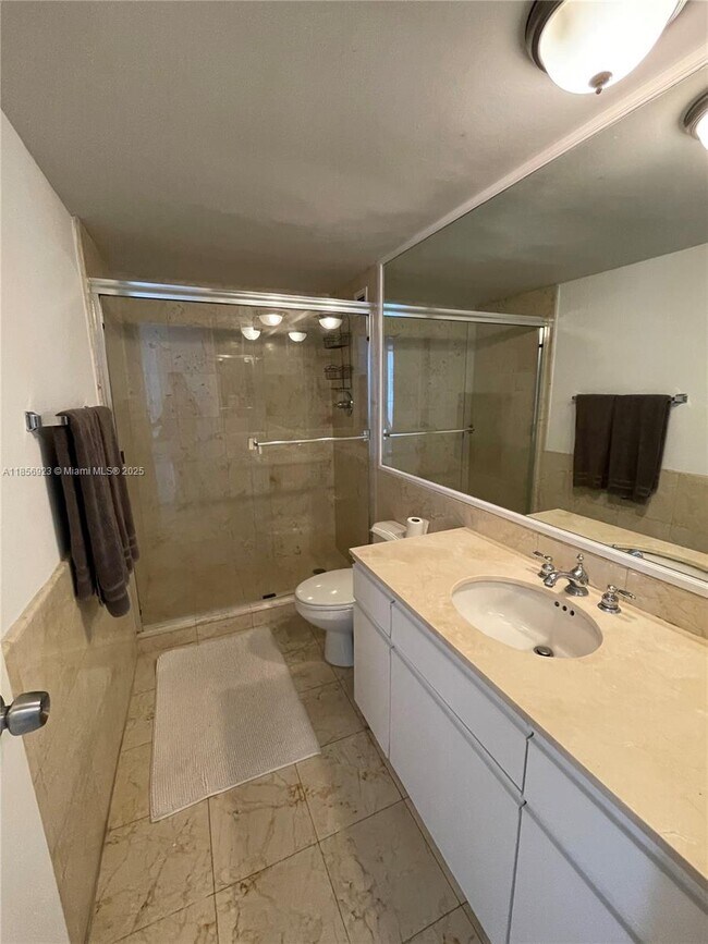 Building Photo - 5151 Collins Ave
