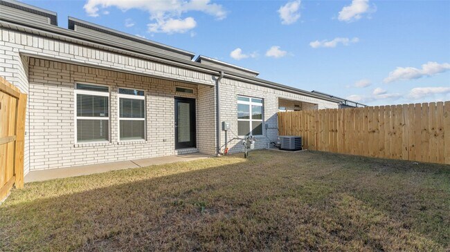 Building Photo - 451 Azurite Rd